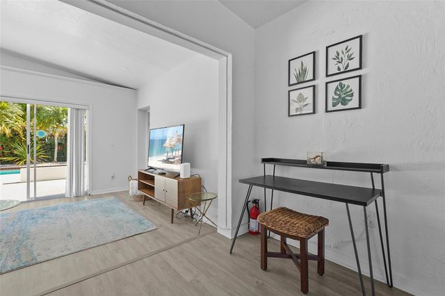 5619 NEW YORK AVENUE, Sarasota, FL 34231