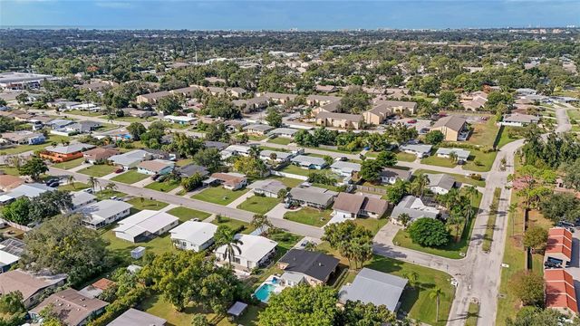 5619 NEW YORK AVENUE, Sarasota, FL 34231