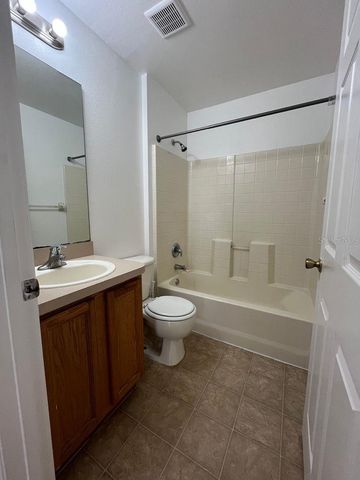 9 BOLLING LANE, Palm Coast, FL 32137