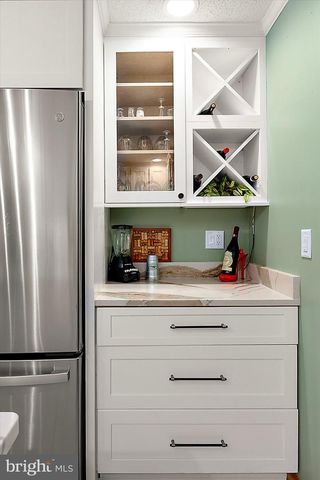 10135 WATERVIEW DR, Ocean City, MD 21842