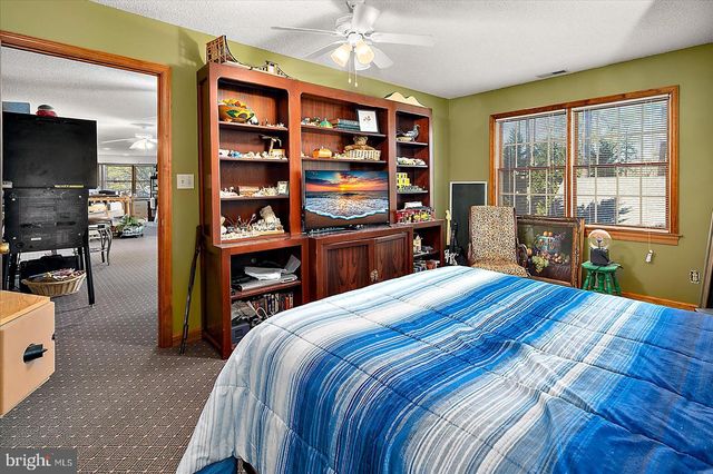 10135 WATERVIEW DR, Ocean City, MD 21842