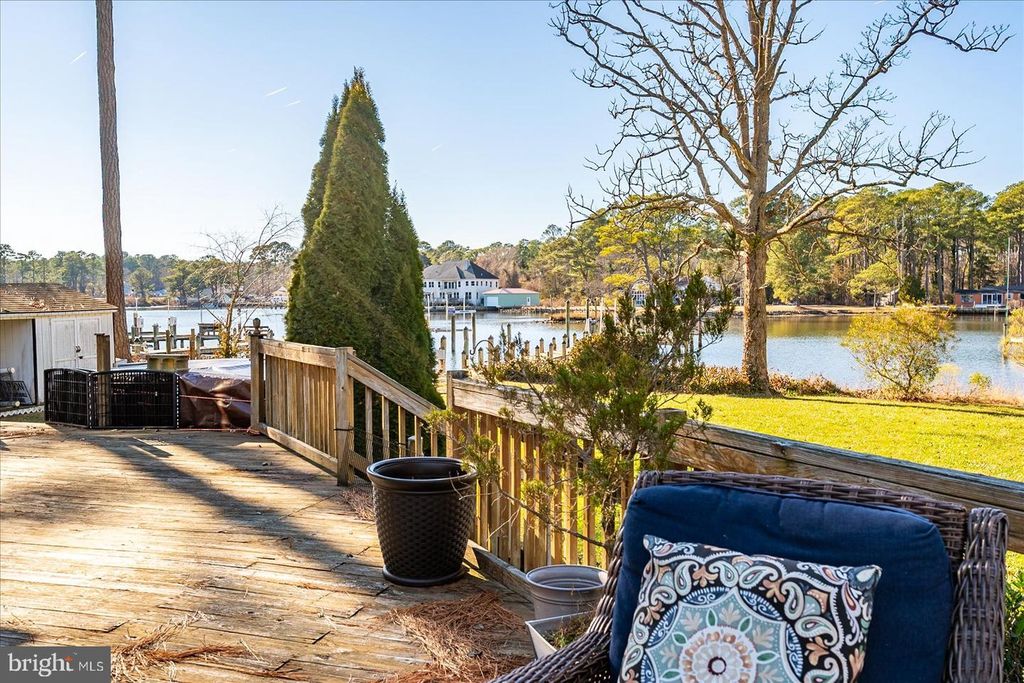 Image 112 of property listing at 10135 WATERVIEW DR, Ocean City, MD 21842