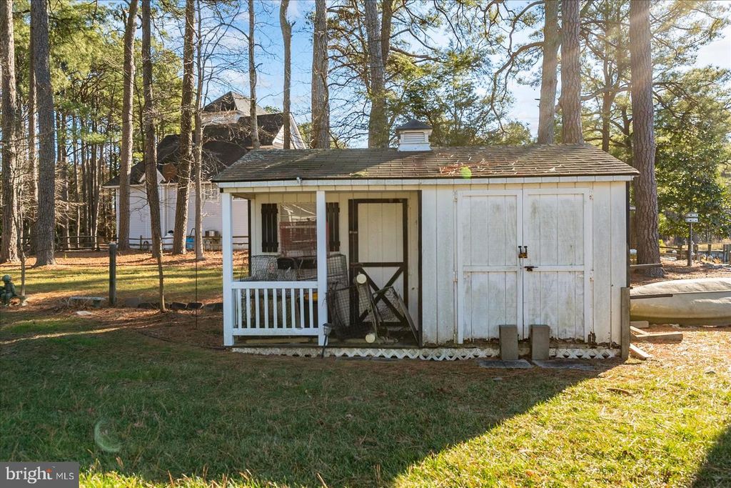 Image 117 of property listing at 10135 WATERVIEW DR, Ocean City, MD 21842