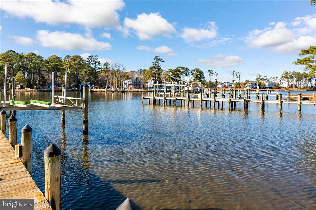 Image 129 of property listing at 10135 WATERVIEW DR, Ocean City, MD 21842