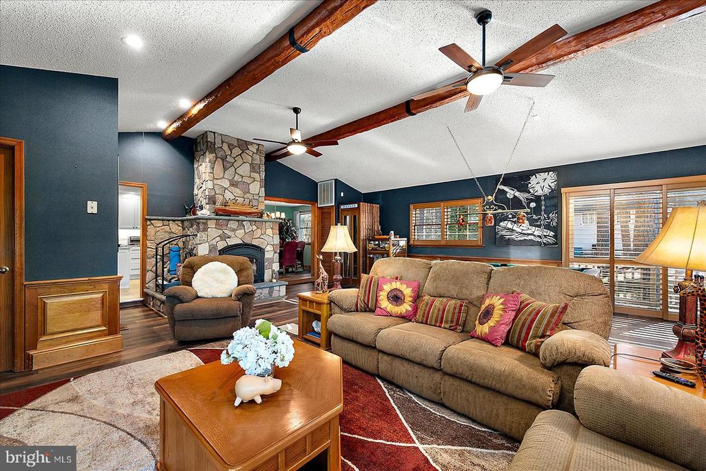 Image 23 of property listing at 10135 WATERVIEW DR, Ocean City, MD 21842