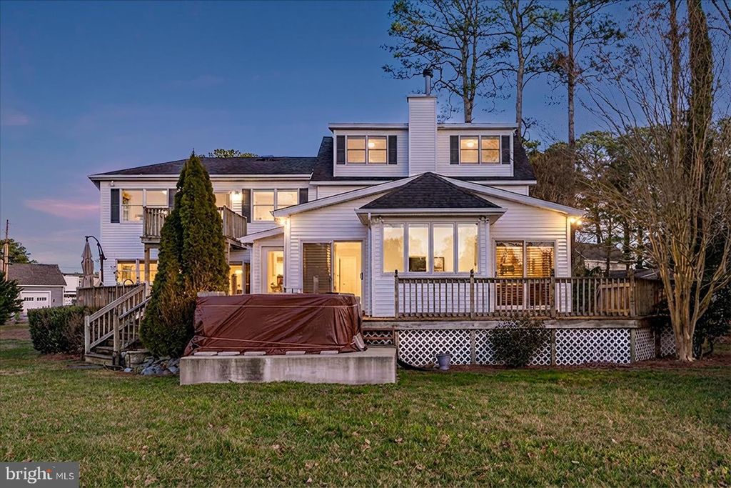 Image 3 of property listing at 10135 WATERVIEW DR, Ocean City, MD 21842