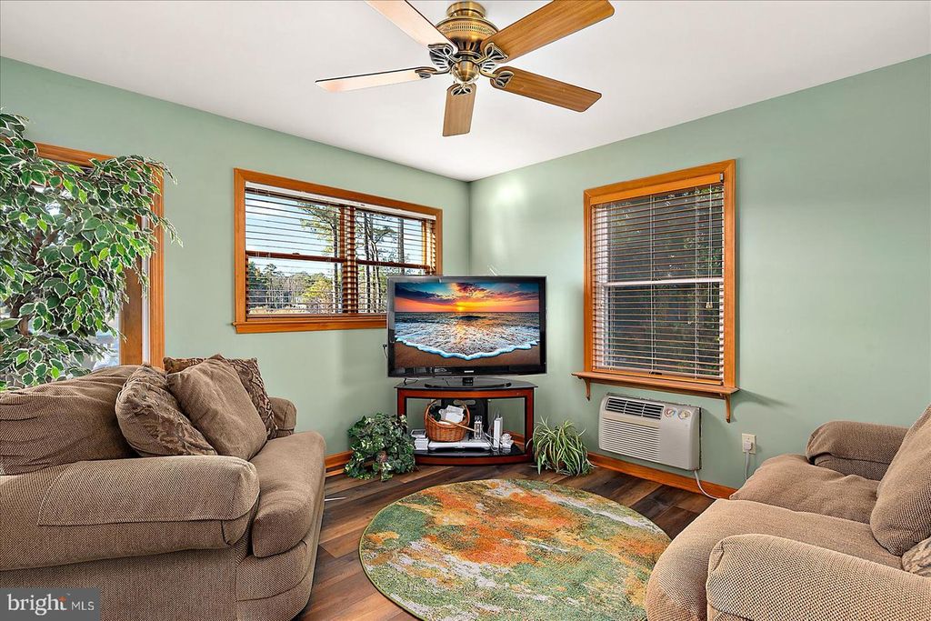 Image 39 of property listing at 10135 WATERVIEW DR, Ocean City, MD 21842