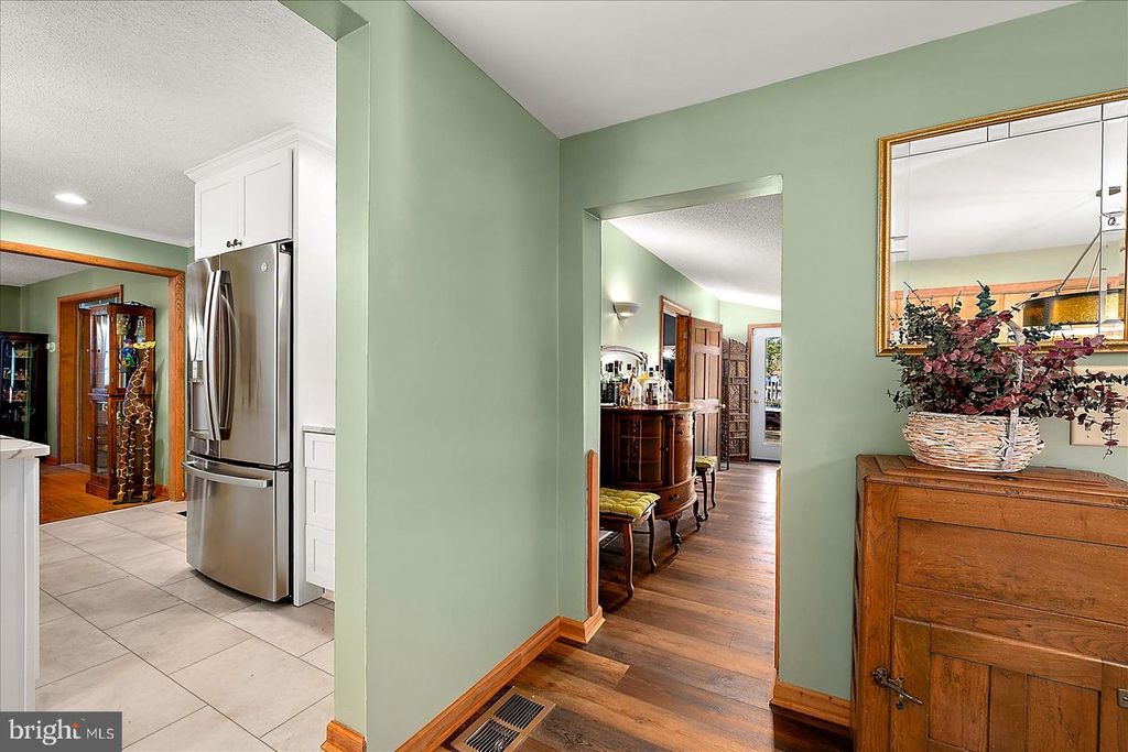 Image 42 of property listing at 10135 WATERVIEW DR, Ocean City, MD 21842
