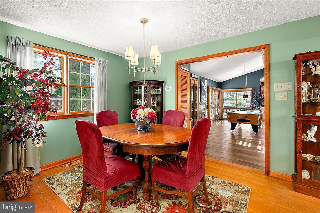 Image 45 of property listing at 10135 WATERVIEW DR, Ocean City, MD 21842