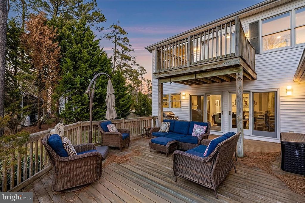 Image 4 of property listing at 10135 WATERVIEW DR, Ocean City, MD 21842