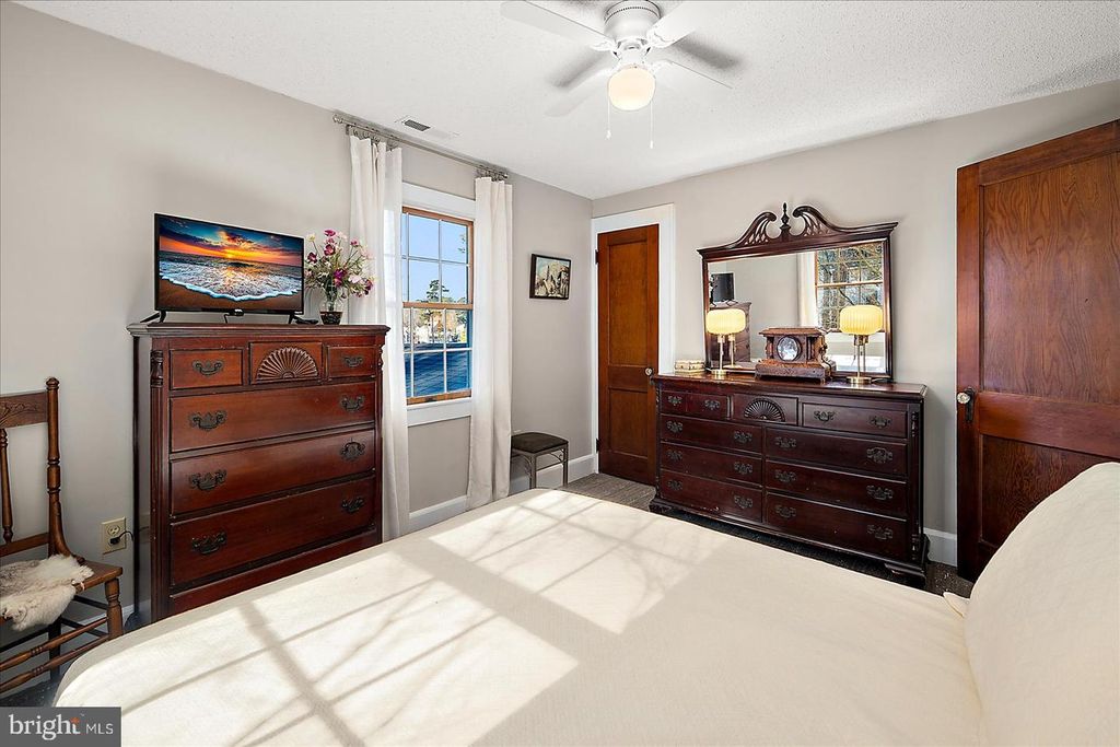 Image 61 of property listing at 10135 WATERVIEW DR, Ocean City, MD 21842