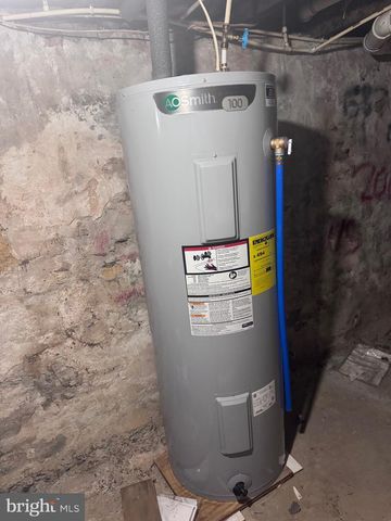 213 JUNIATA ST, Lancaster, PA 17602