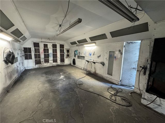 2075 Lomita Boulevard, Lomita, CA 90717