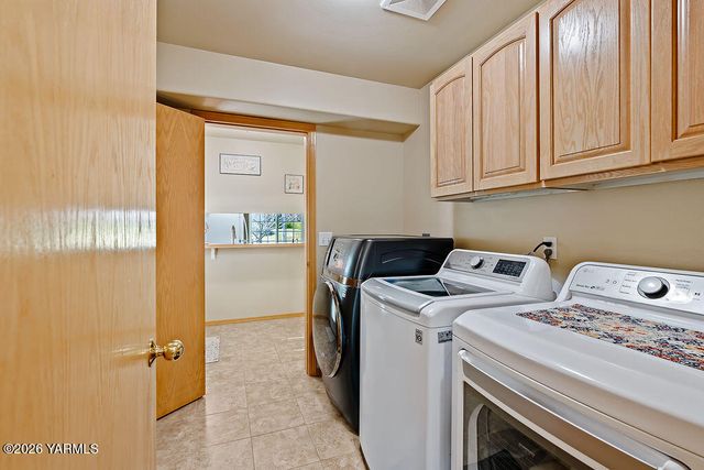 101 N 86th Ave, Yakima, WA 98908