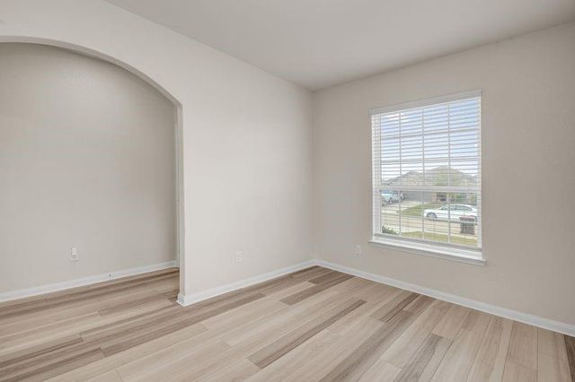 1202 Paradise Found Drive, Rosharon, TX 77583