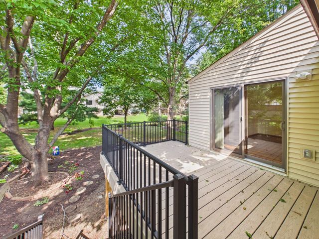 14387 Embry Path, Apple Valley, MN 55124