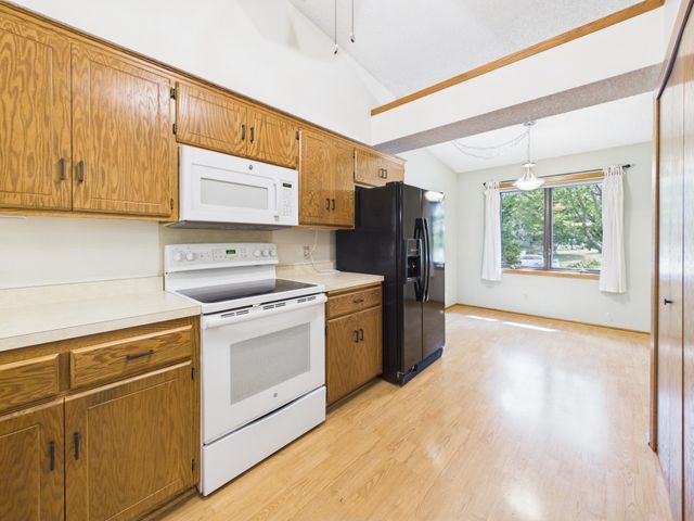 14387 Embry Path, Apple Valley, MN 55124