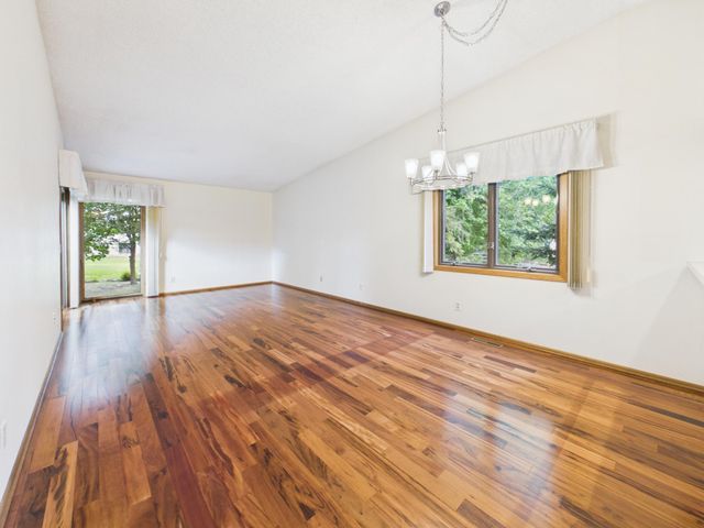 14387 Embry Path, Apple Valley, MN 55124