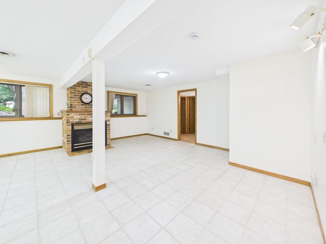 14387 Embry Path, Apple Valley, MN 55124