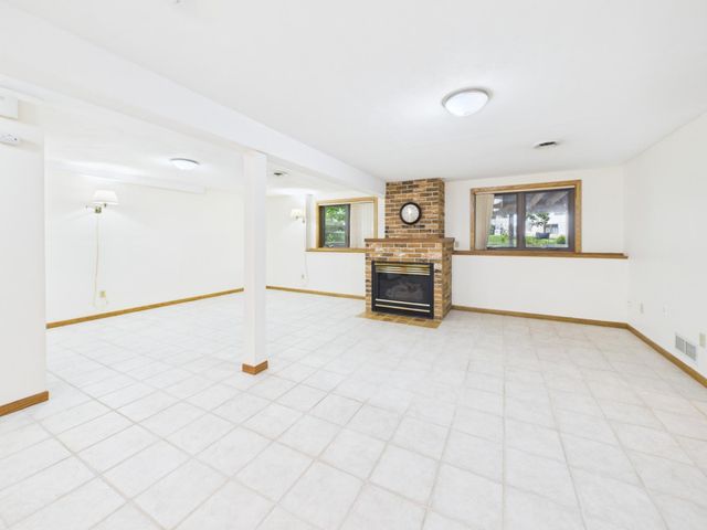 14387 Embry Path, Apple Valley, MN 55124
