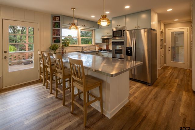 823 Watkins, Tyler, TX 75701