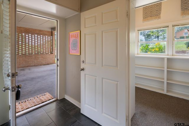 823 Watkins, Tyler, TX 75701
