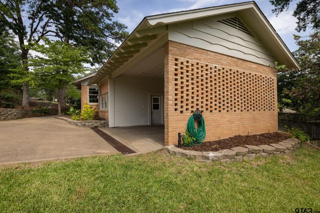 823 Watkins, Tyler, TX 75701