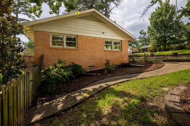 823 Watkins, Tyler, TX 75701