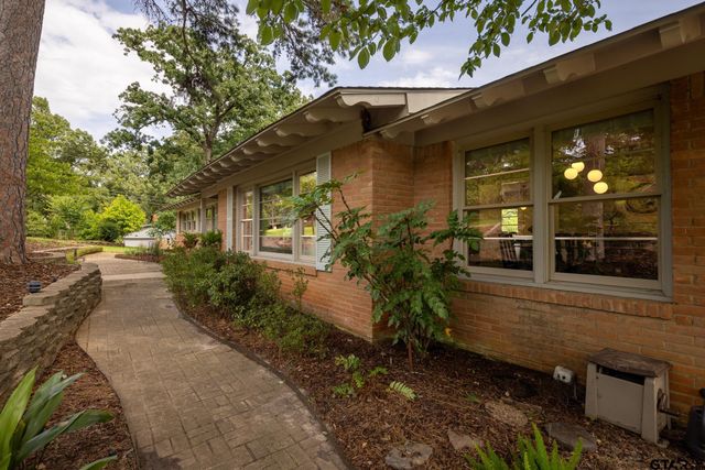 823 Watkins, Tyler, TX 75701
