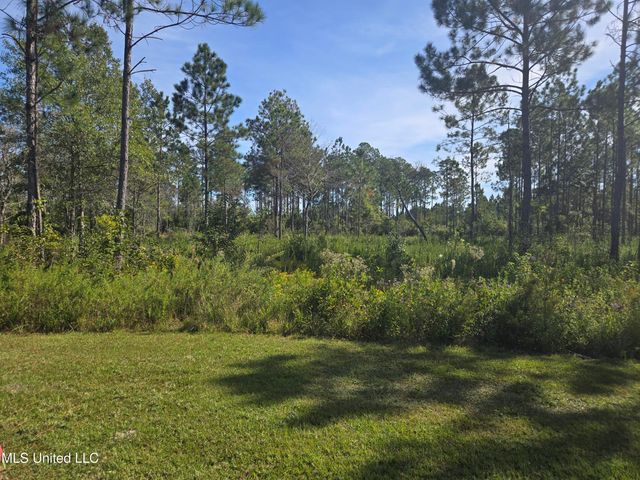 Pinehaven Drive, Ocean Springs, MS 39564