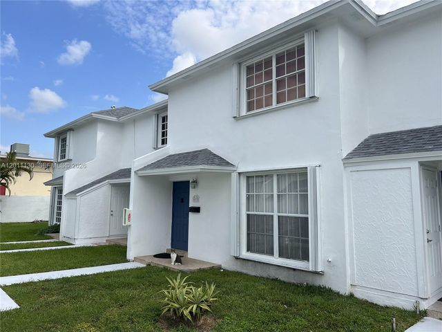 19372 SW 103rd Ct B, Cutler Bay, FL 33157