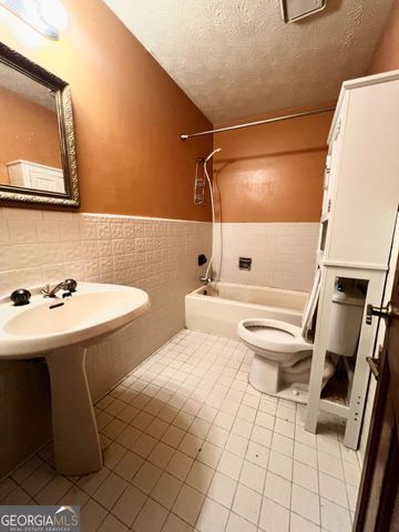 760 Pine Needle Road, Hampton, GA 30228
