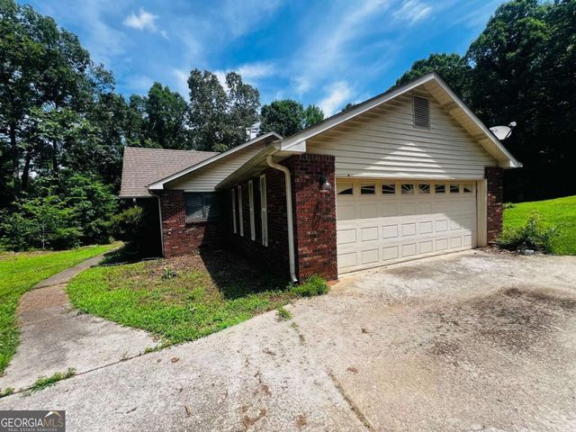 760 Pine Needle Road, Hampton, GA 30228