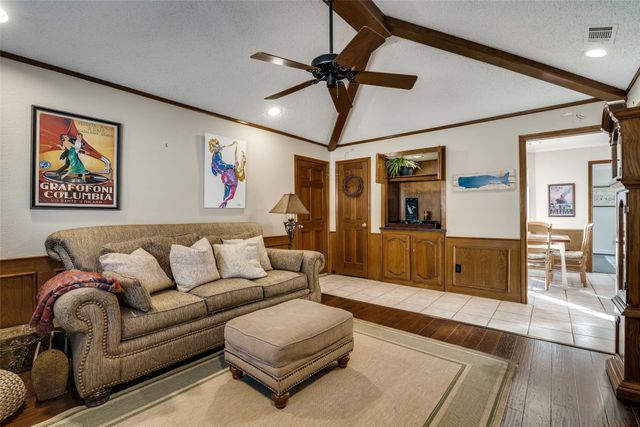 1402 Sherwood Drive, Rowlett, TX 75088