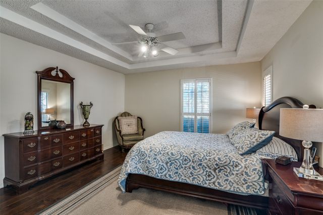 1402 Sherwood Drive, Rowlett, TX 75088