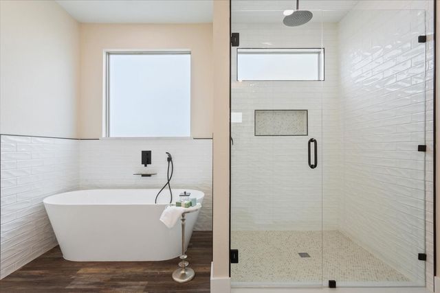 124 Big Catch Lane, Robinson, TX 76706