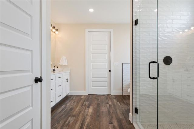 124 Big Catch Lane, Robinson, TX 76706