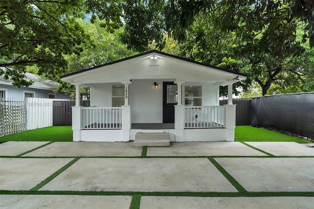 1829 NW 62nd Ter, Miami, FL 33147