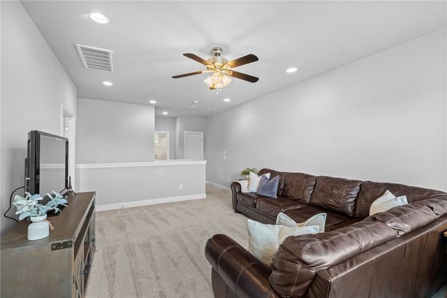 1510 Glastonbury Drive, Centerton, AR 72719