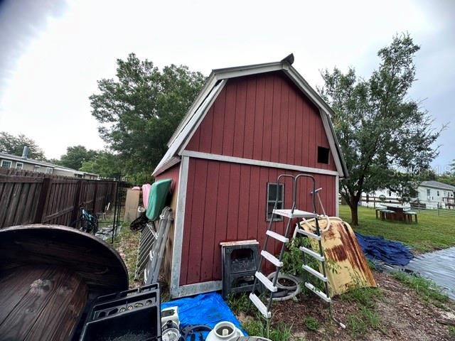444 QUAIL STREET, Lady Lake, FL 32159