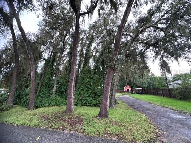 444 QUAIL STREET, Lady Lake, FL 32159