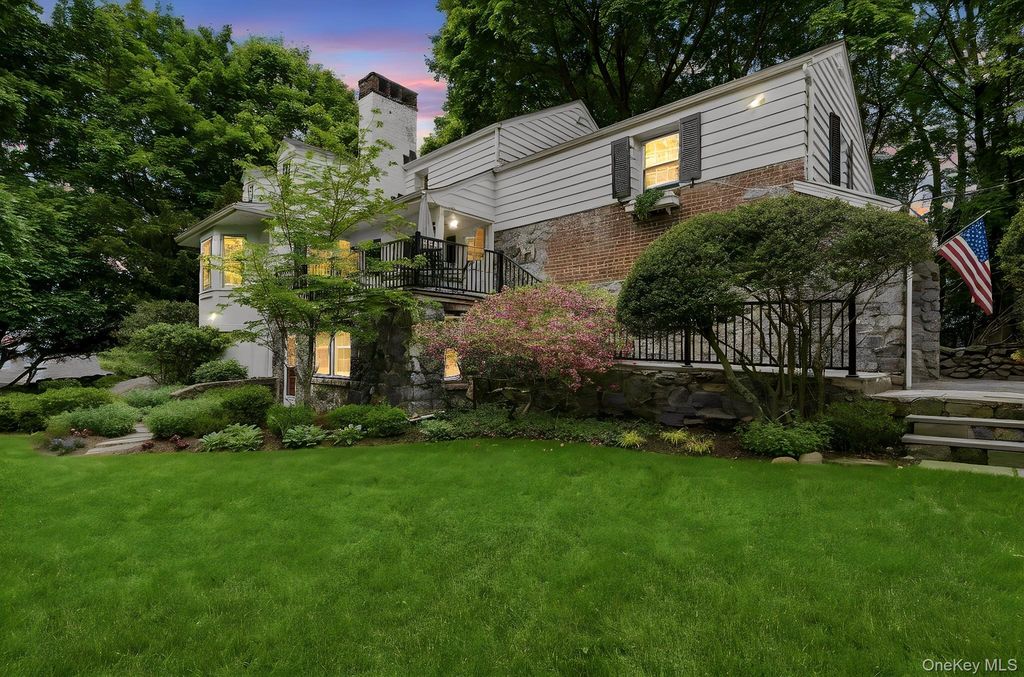 26 Cedarlawn Road, Irvington, NY 10533