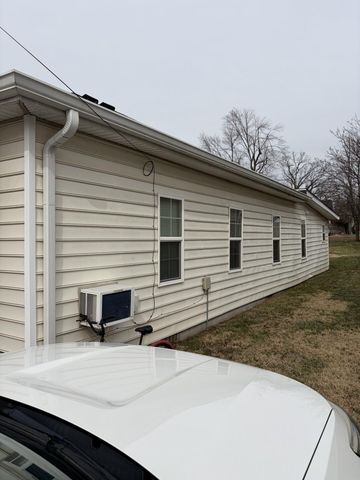 229 E Oak Street, Nicholasville, KY 40356