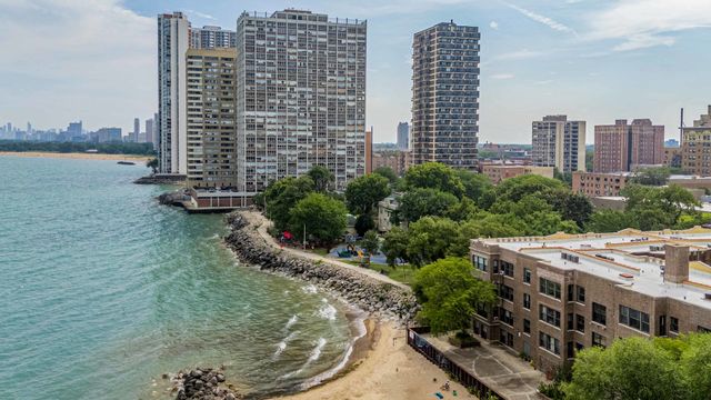 6301 N SHERIDAN Road 19F, Chicago, IL 60660