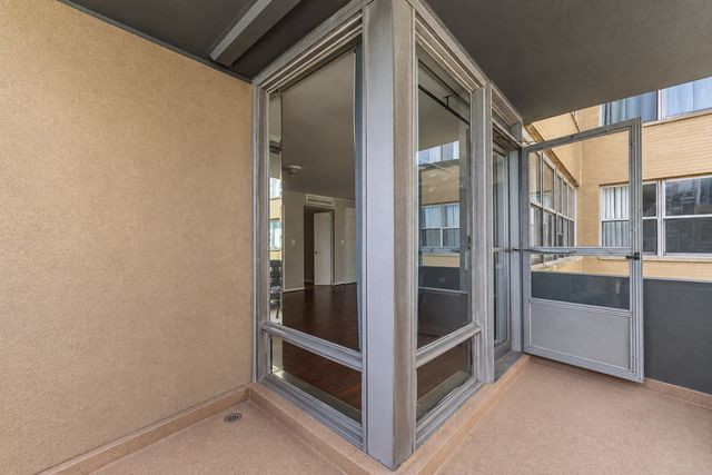 6301 N SHERIDAN Road 19F, Chicago, IL 60660