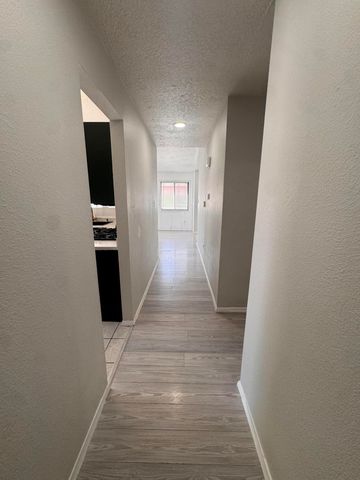704 Glacier Bay Street SE, Albuquerque, NM 87123