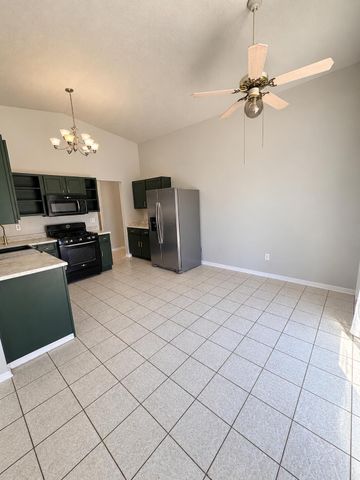 704 Glacier Bay Street SE, Albuquerque, NM 87123