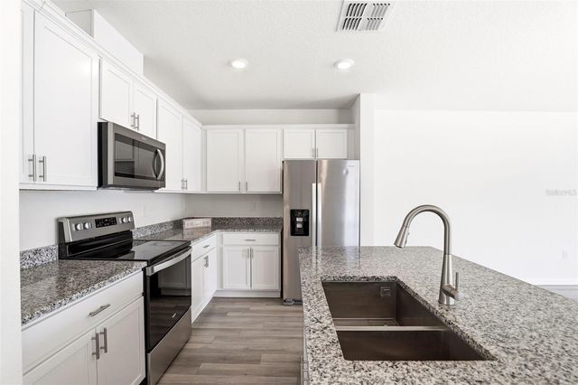 2274 CARRABELLE WAY, Sanford, FL 32771