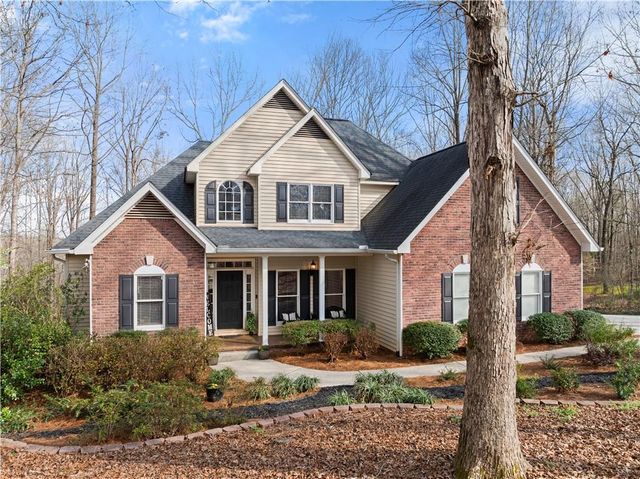 5812 Shadow Oaks Drive, Murrayville, GA 30564