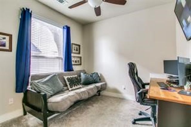 3915 Congress Avenue 200, Dallas, TX 75219